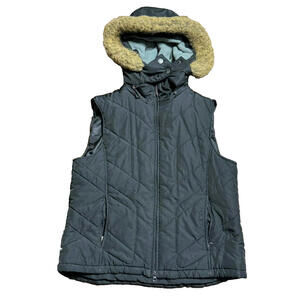 Izod Sleeveless Black Puffer Vest, Pockets, PerformX, Faux Fur Hood Size Large